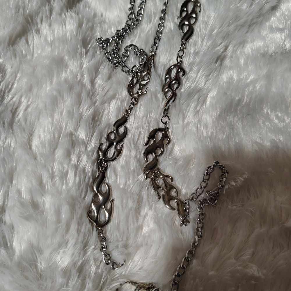 Vintage SilverTone Flame Chain Belt/ See Pics Information - Picture 8 of 16